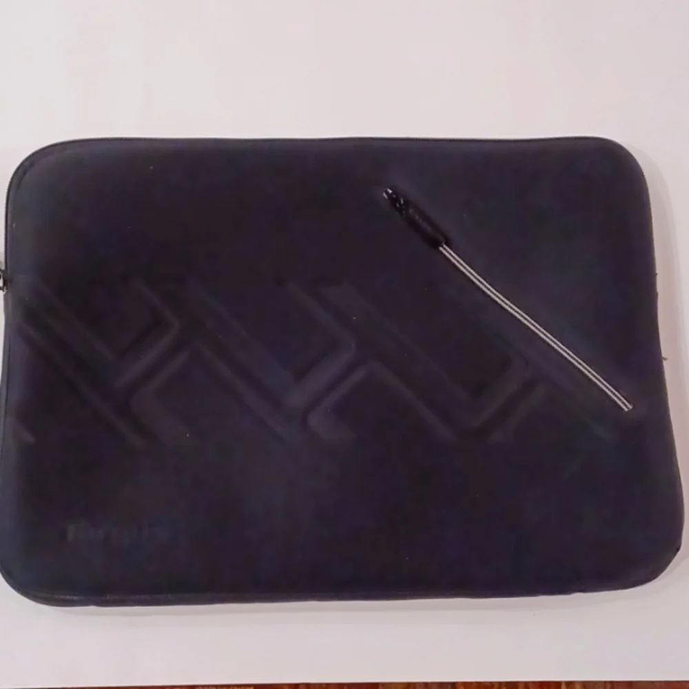 Targus laptop case